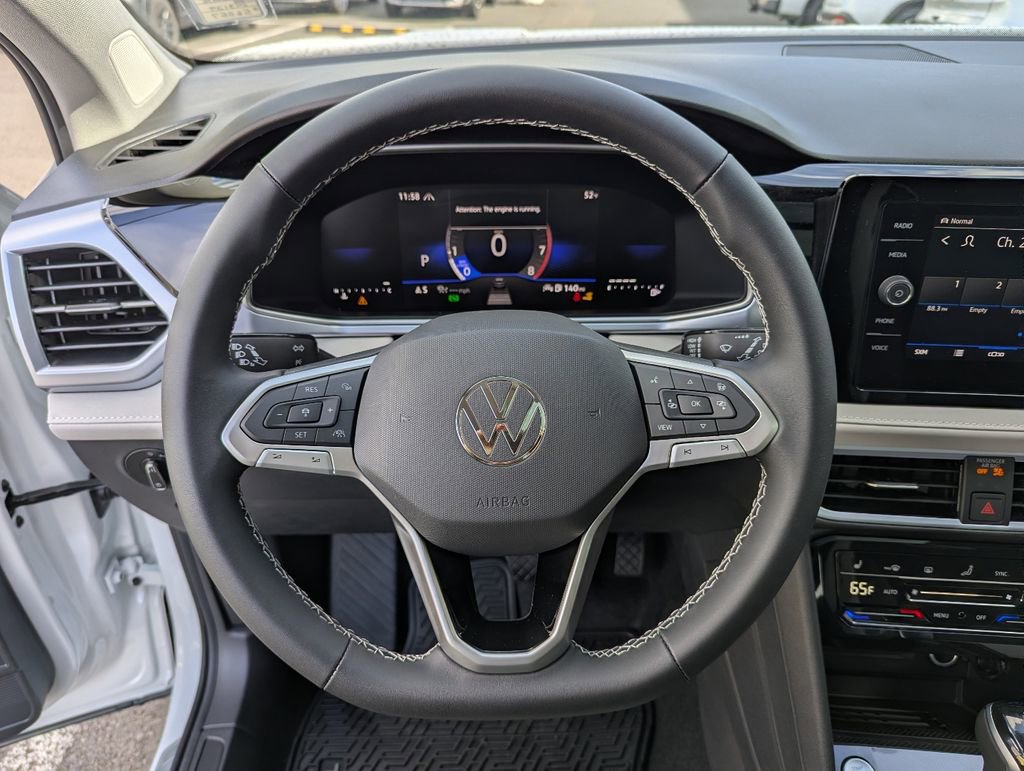 New 2026 Volkswagen Taos SE AWD/4WD image 13
