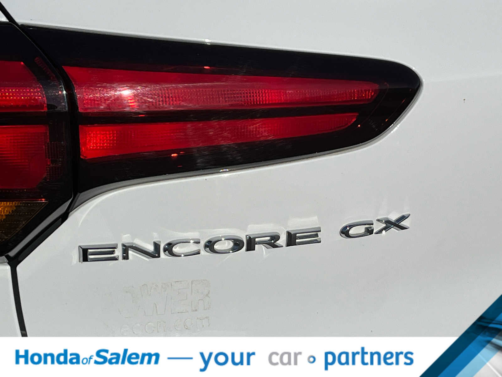 Used 2023 Buick Encore GX Select image 7