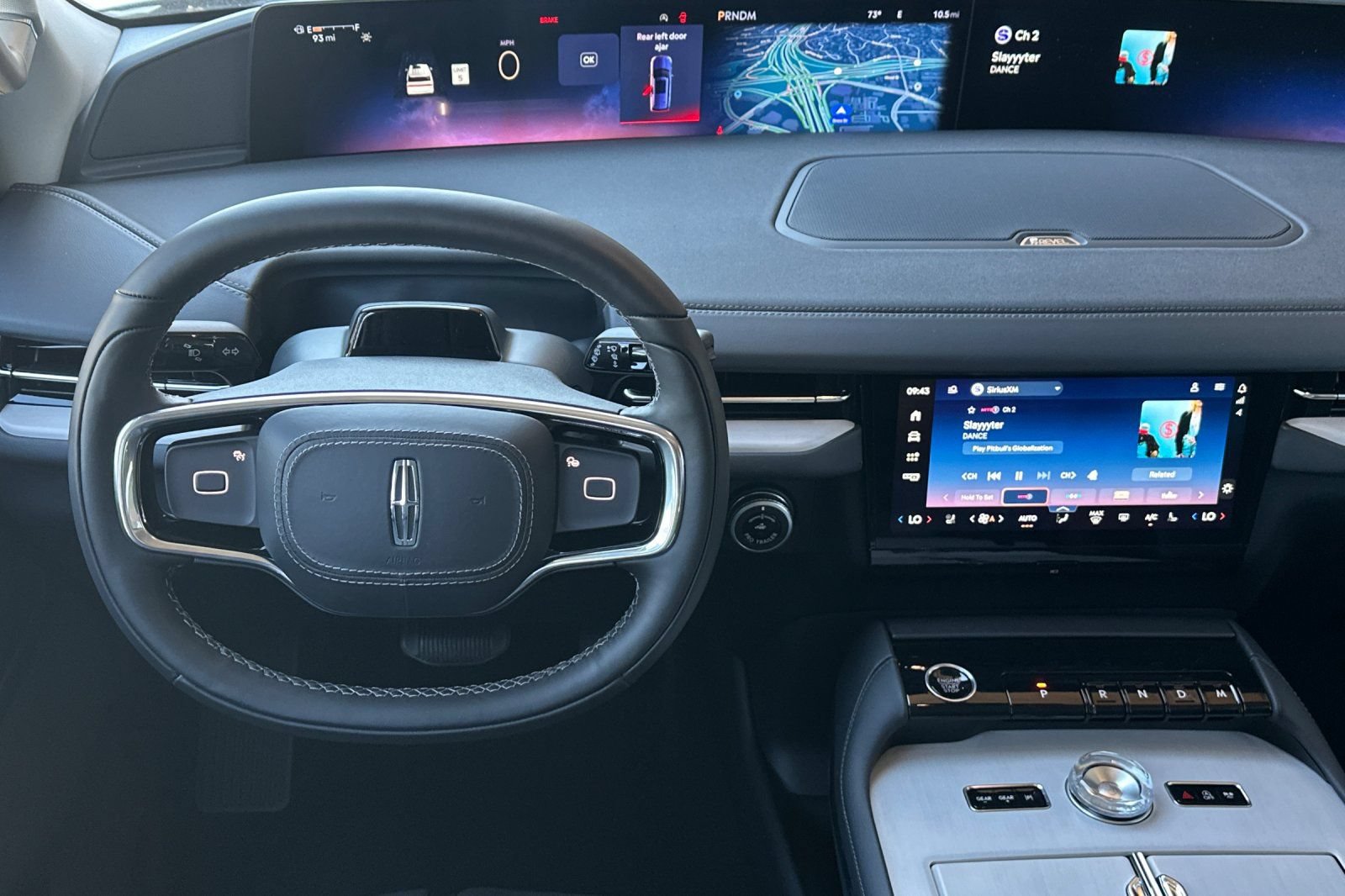 New 2027 Lincoln Navigator L Premier RWD image 13