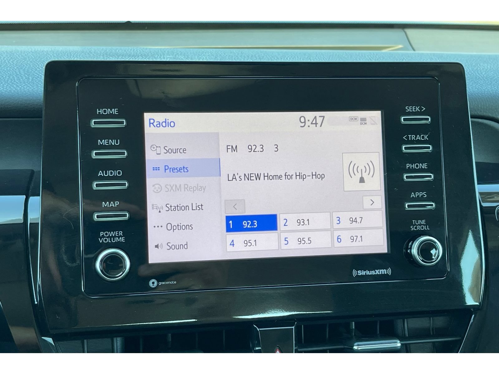Used 2022 Toyota Camry LE w/ Convenience Package FWD image 24