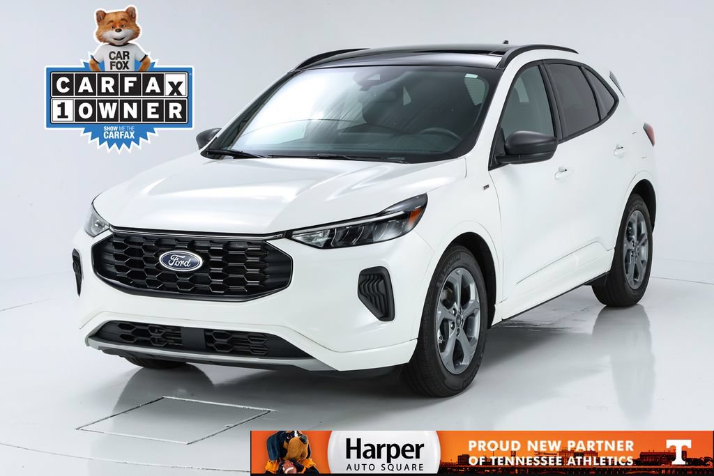 Used 2023 Ford Escape ST-Line w/ Tech Pack #1 FWD image 1