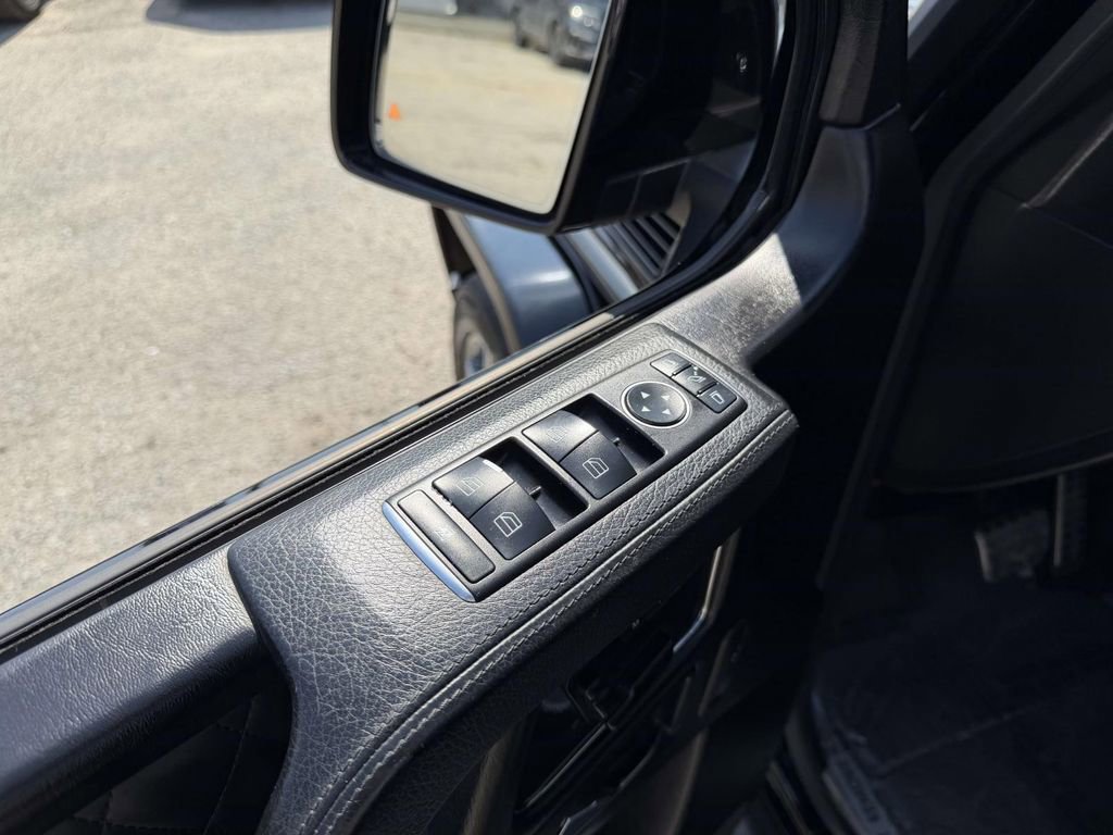Used 2016 Mercedes-Benz G 63 AMG 4MATIC image 27