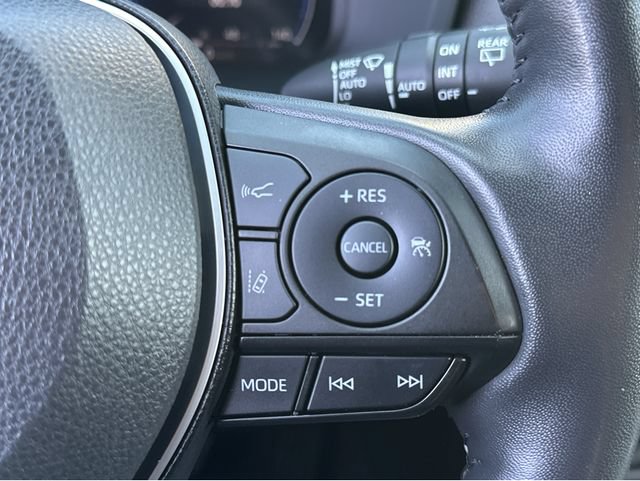 Used 2023 Toyota RAV4 XSE AWD/4WD image 35