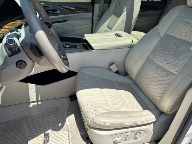 Used 2021 Cadillac Escalade Sport Platinum AWD/4WD image 10
