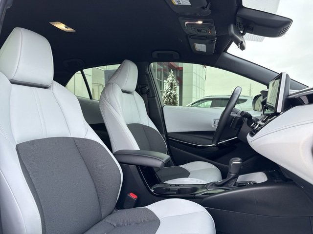 Certified 2025 Toyota Corolla XSE image 26