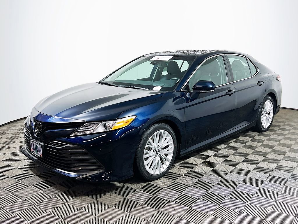 Certified 2018 Toyota Camry XLE w/ Driver Assist Package FWD image 4