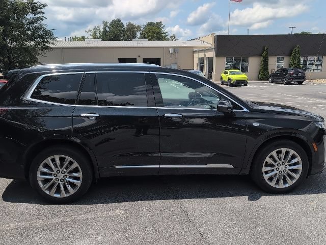 Used 2022 Cadillac XT6 Premium Luxury AWD/4WD image 9