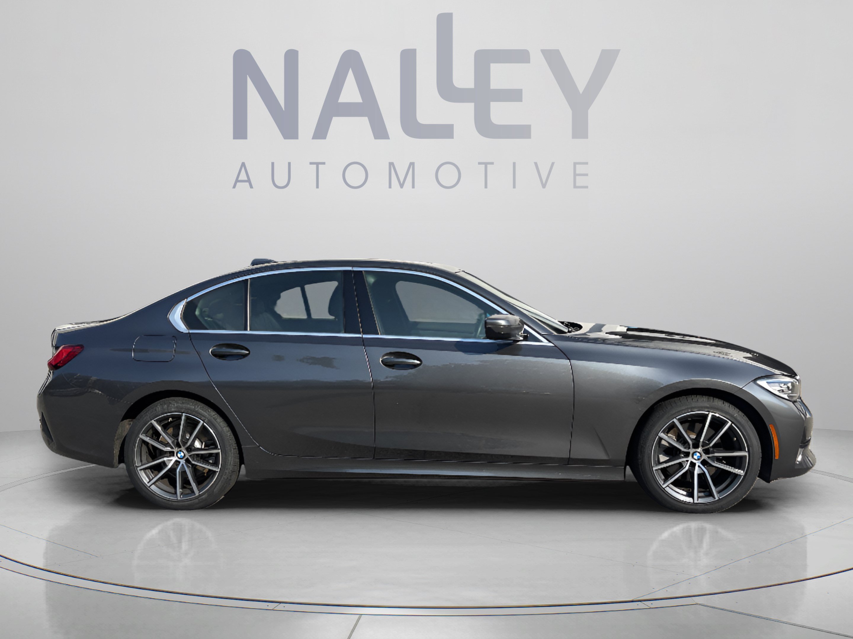Used 2020 BMW 330i Sedan RWD image 4