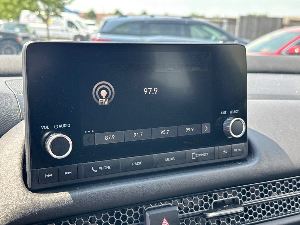 Certified 2025 Honda HR-V Sport image 19