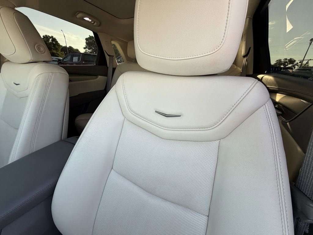 Used 2020 Cadillac XT5 Premium Luxury FWD image 20