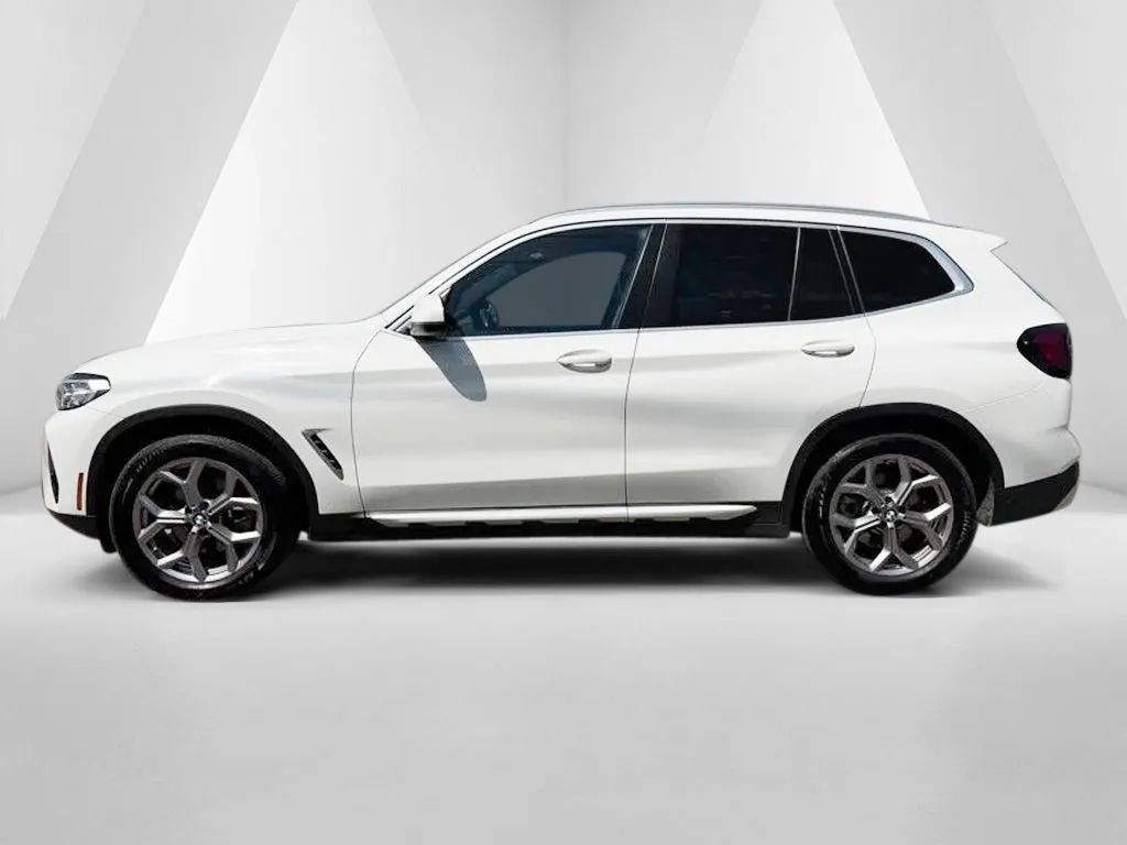 Used 2022 BMW X3 xDrive30i AWD/4WD image 4