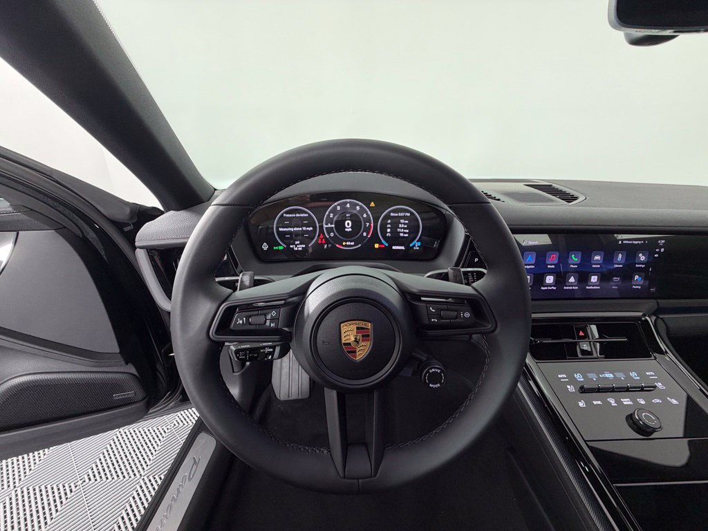 New 2026 Porsche Panamera RWD image 25