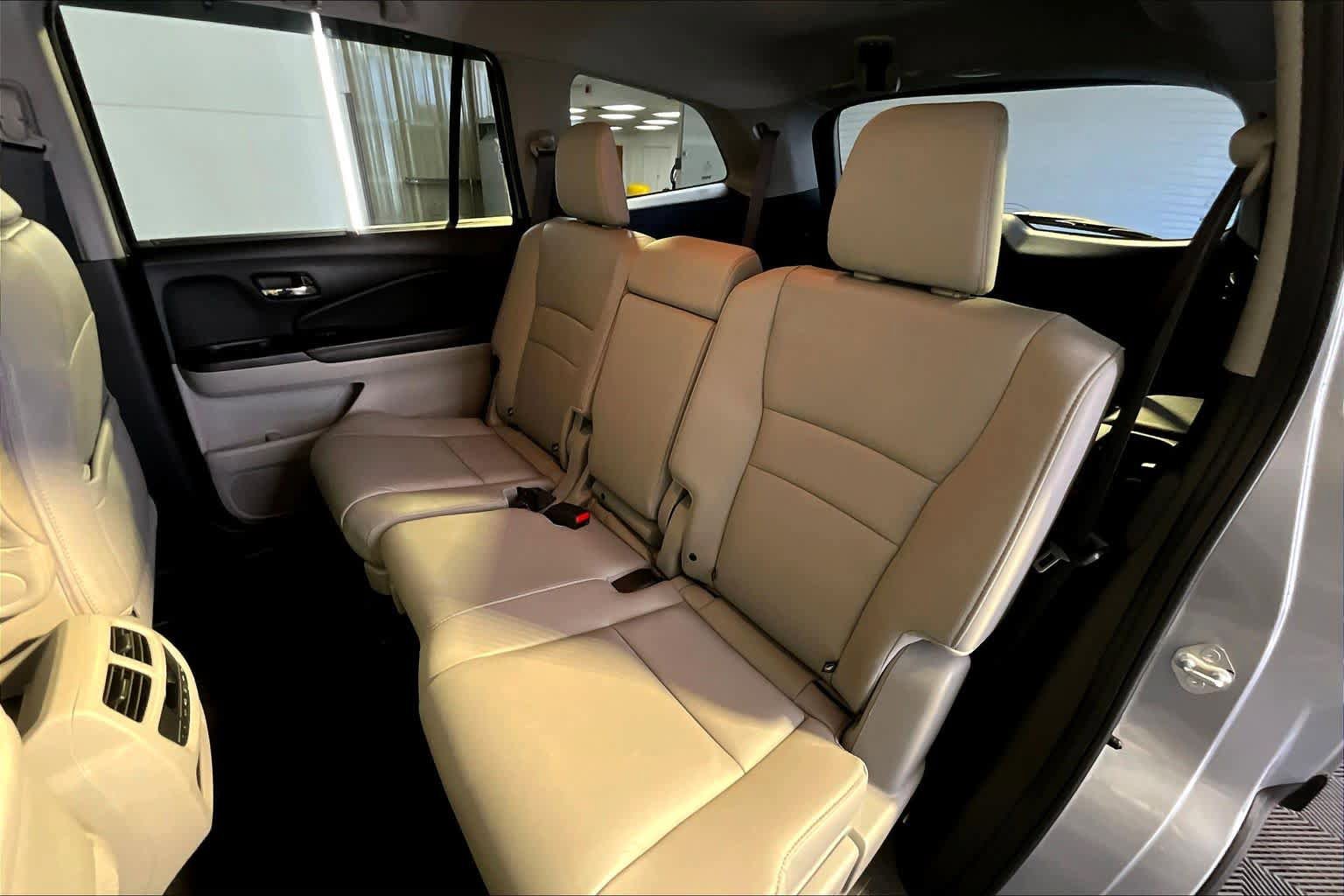 Used 2021 Honda Pilot Special Edition image 21
