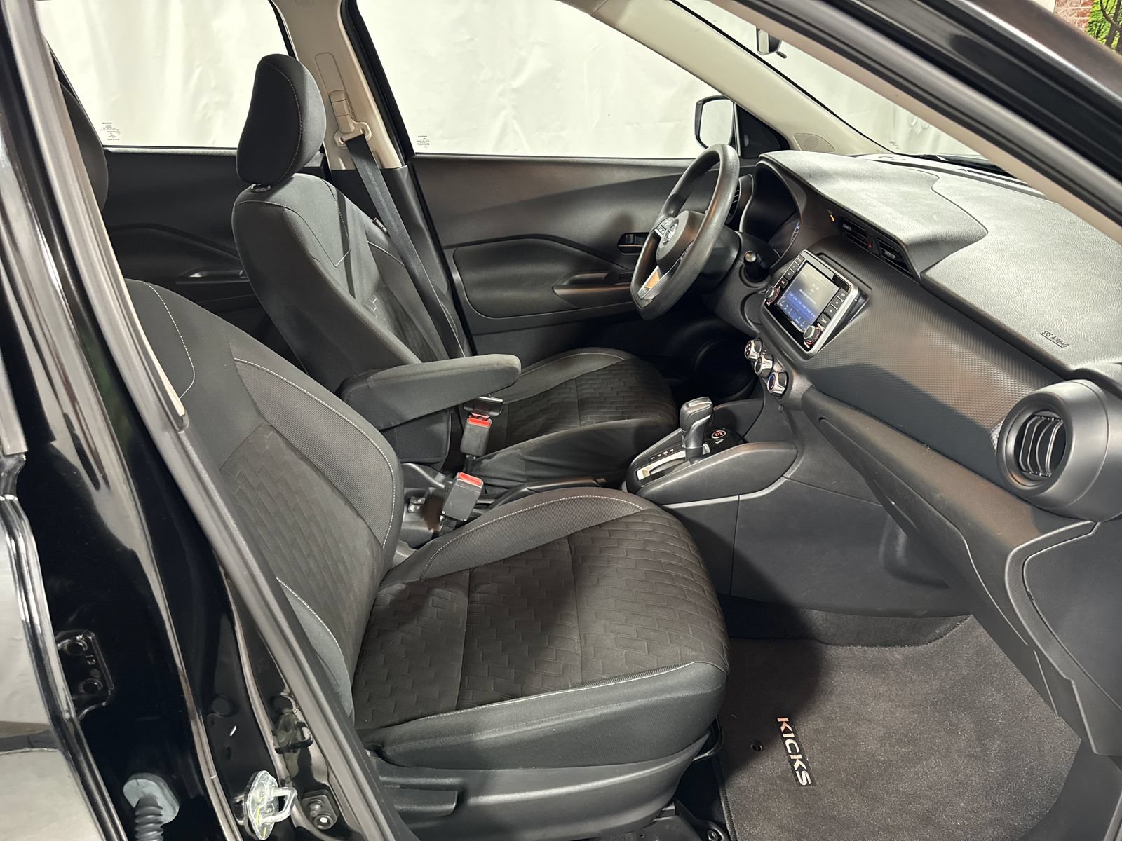 Used 2021 Nissan Kicks S FWD image 22