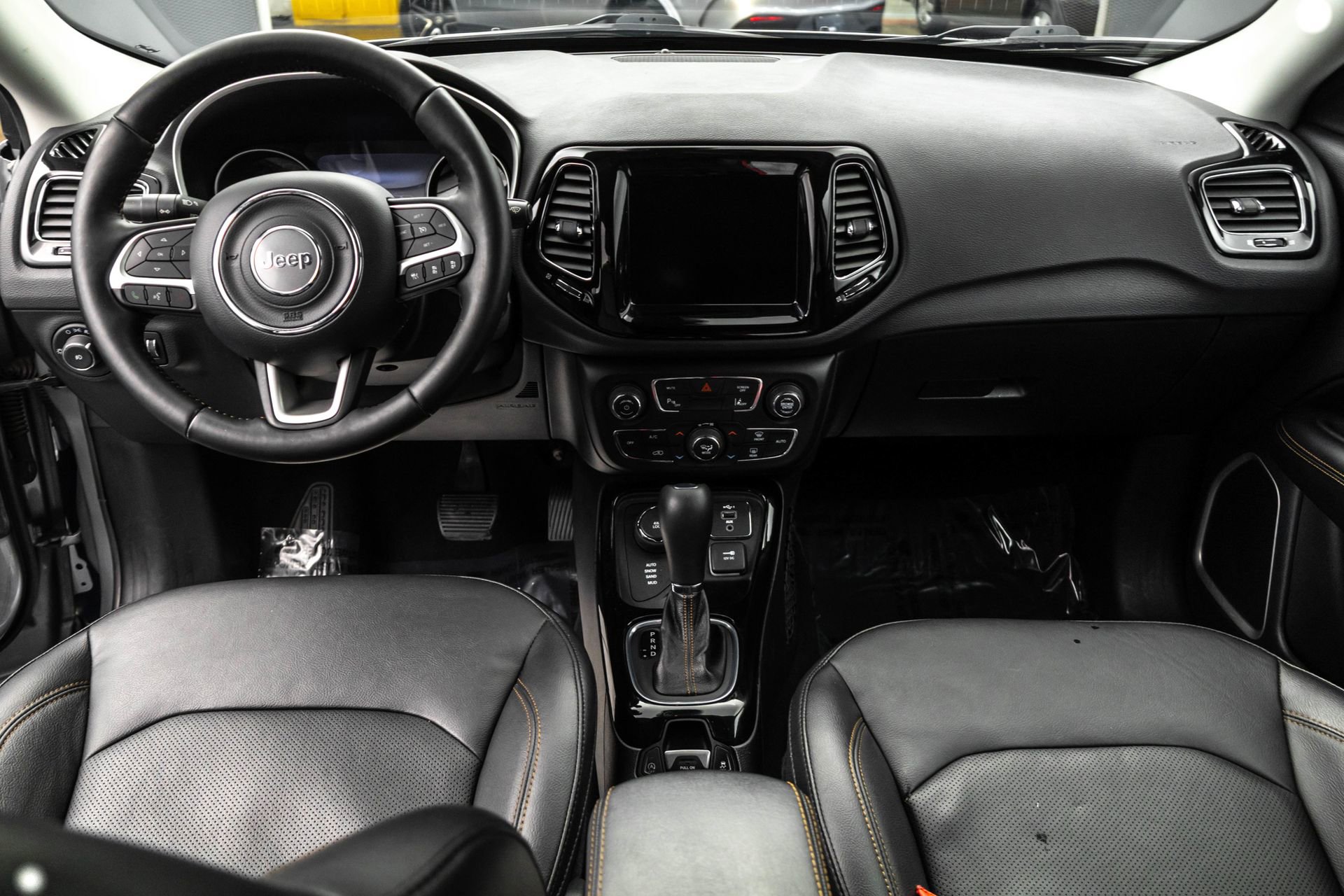 Used 2021 Jeep Compass Limited image 31