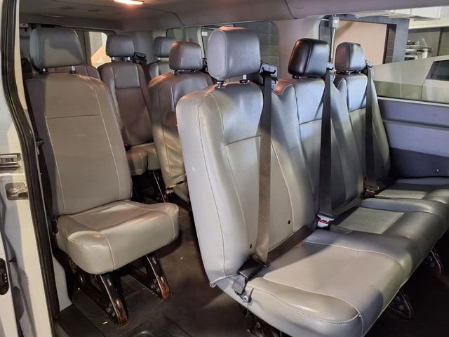 Used 2018 Ford Transit 350 XL RWD image 22
