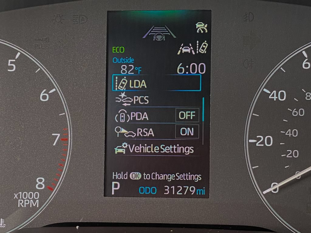 Certified 2025 Toyota Corolla SE FWD image 27