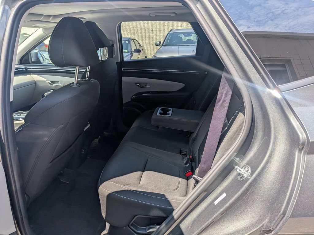 Used 2022 Hyundai Tucson SEL w/ Cargo Package AWD/4WD image 32