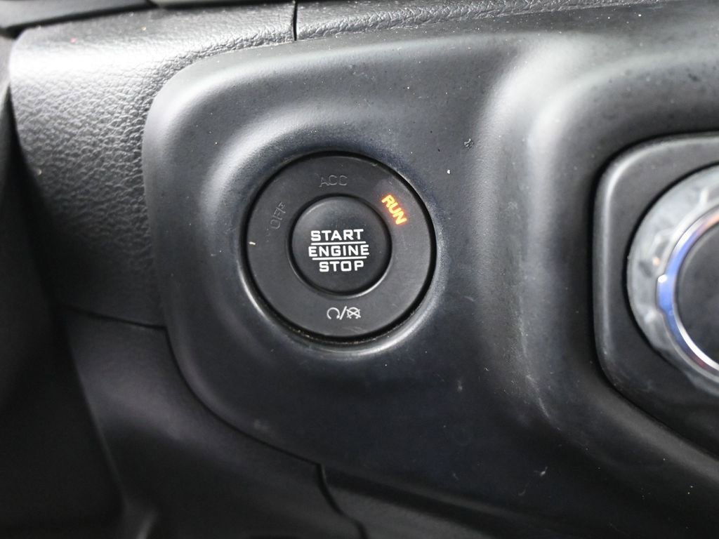 Used 2021 Jeep Wrangler Unlimited Sport image 28