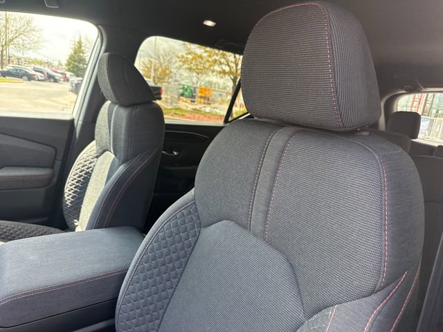 Used 2023 Honda Pilot Sport image 13