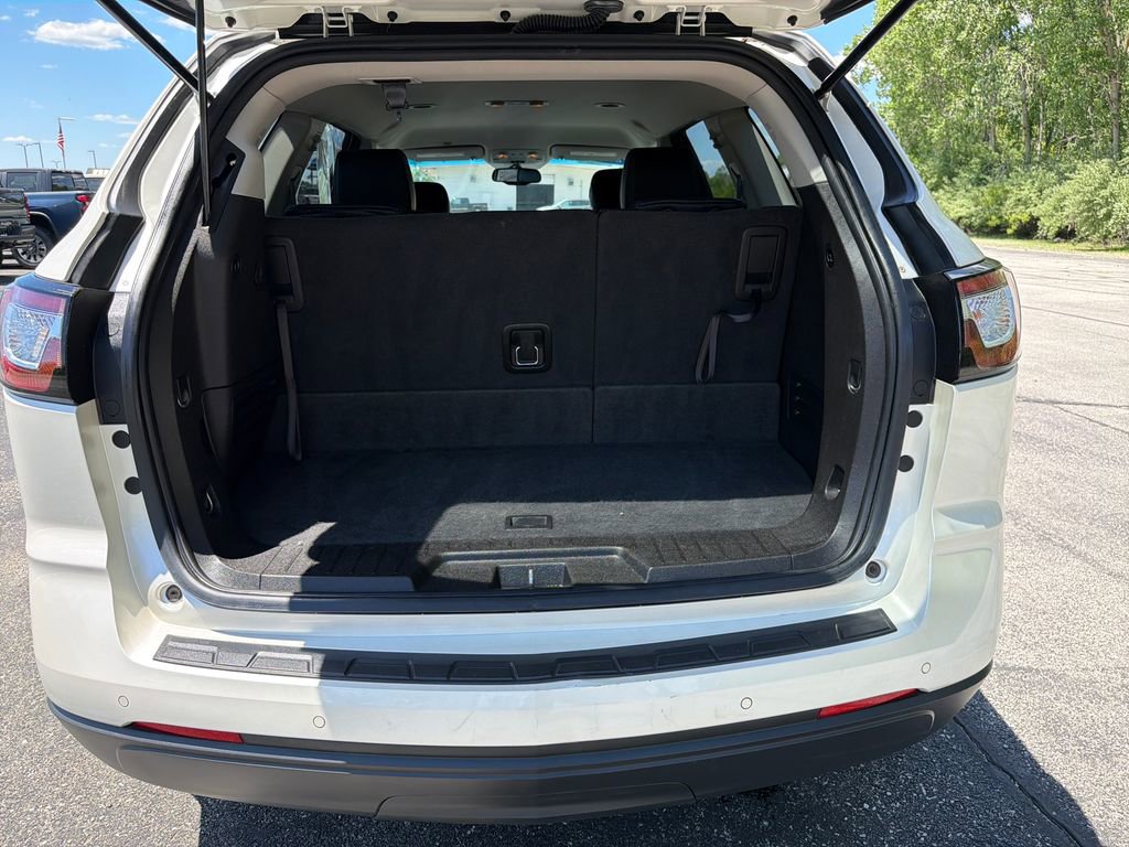Used 2013 Chevrolet Traverse LT FWD image 27