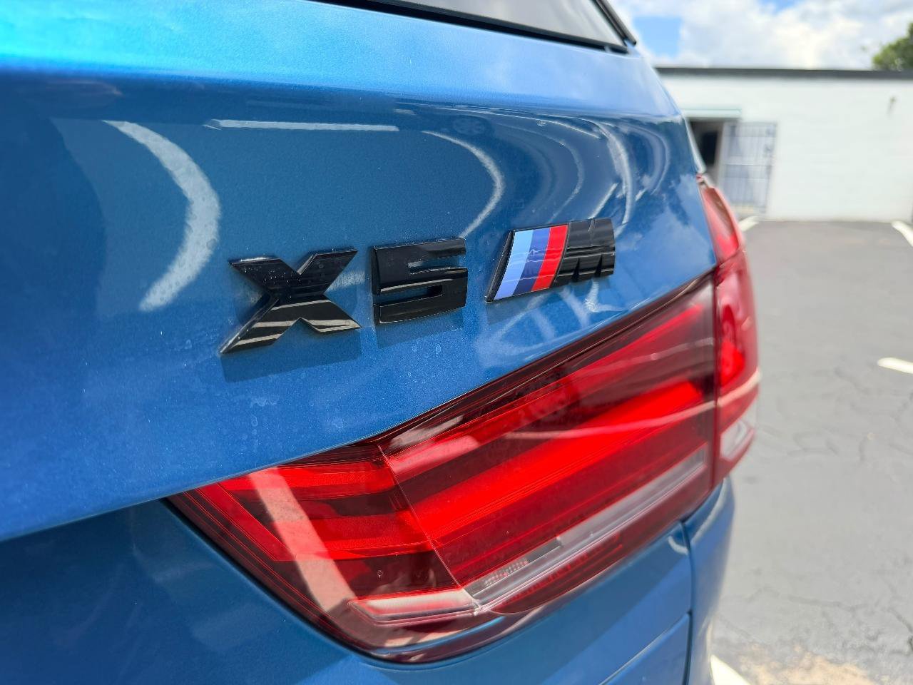 Used 2018 BMW X5 M AWD/4WD image 16