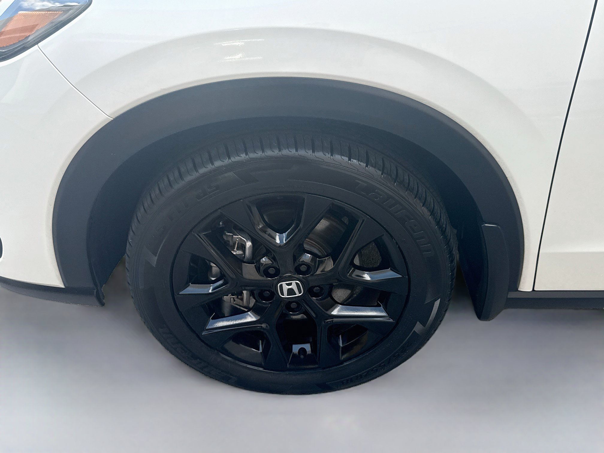 Used 2025 Honda HR-V Sport image 34