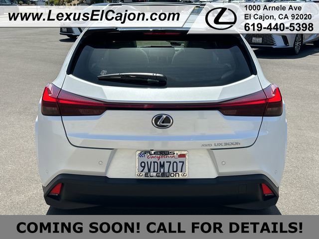 Used 2025 Lexus UX 300h AWD w/ Accessory Package (Z2) image 5