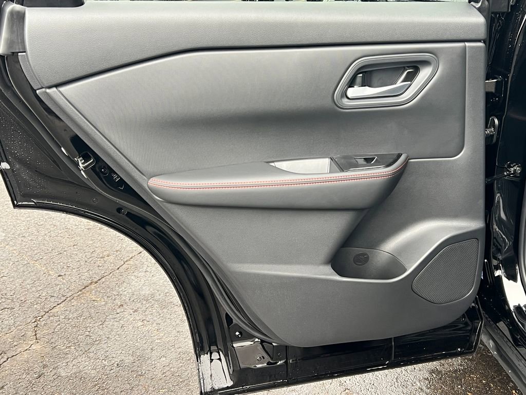 New 2026 Nissan Rogue Rock Creek image 30