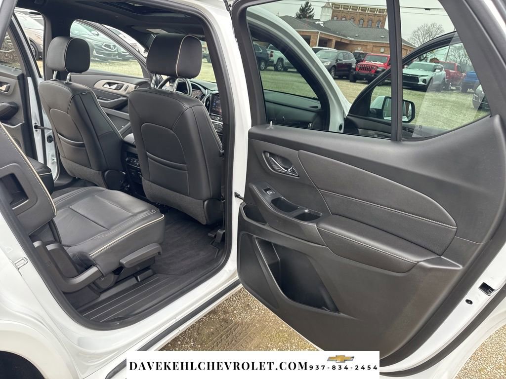 Used 2022 Chevrolet Traverse Premier image 22