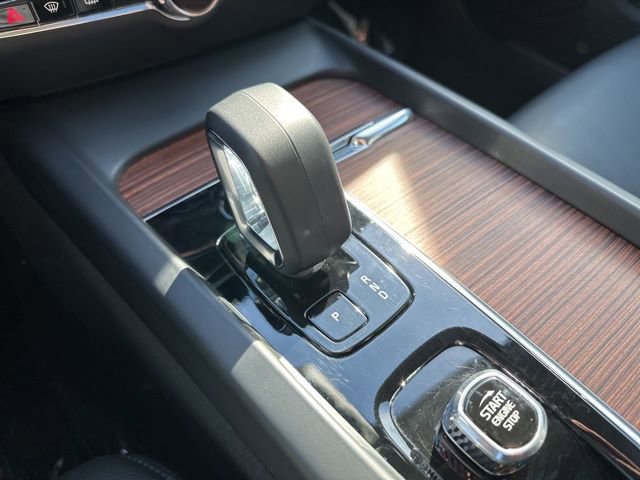 Certified 2025 Volvo V60 B5 Cross Country Plus image 20