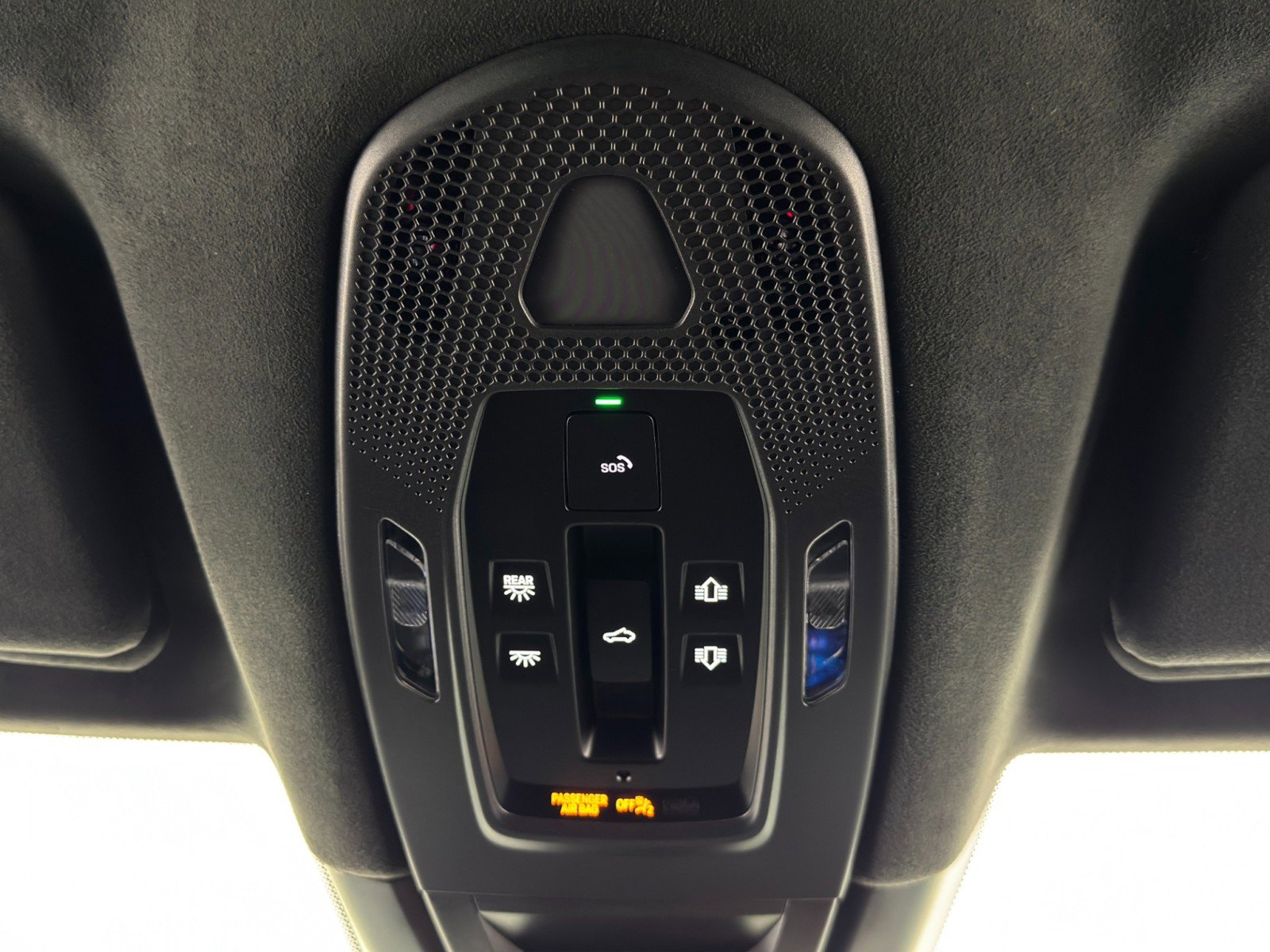 Used 2024 Porsche Cayenne S w/ Premium Package Plus image 34