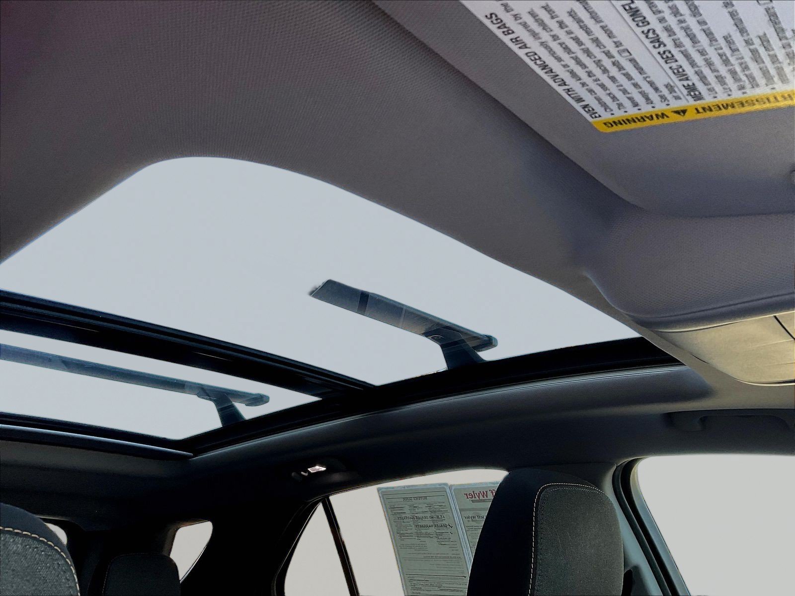 Used 2019 Chevrolet Equinox LT FWD image 26