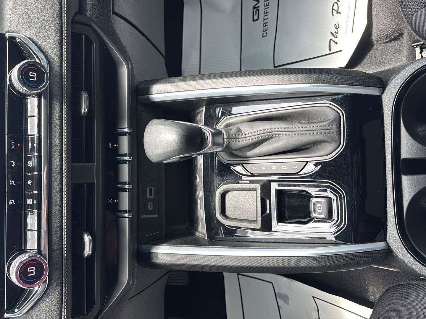 Certified 2023 Chevrolet Colorado LT w/ LT Convenience Package image 35