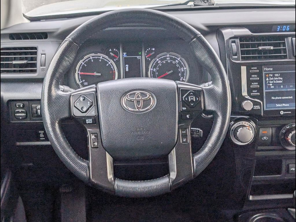 Used 2024 Toyota 4Runner TRD Off-Road Premium AWD/4WD image 12