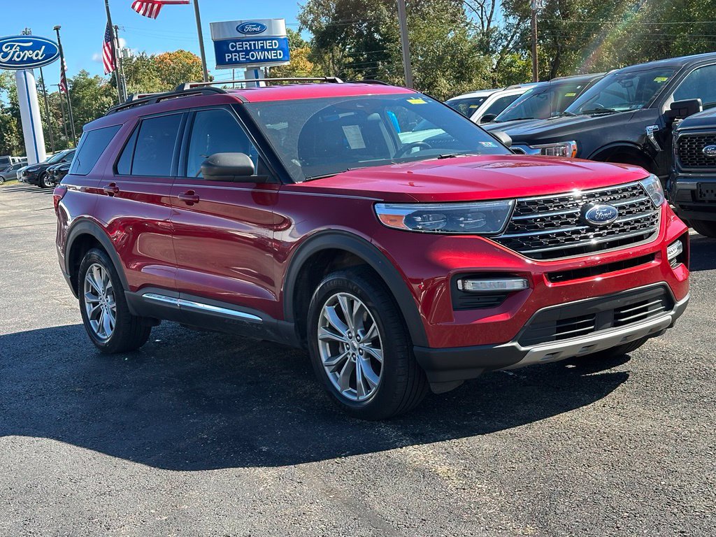 Used 2020 Ford Explorer XLT w/ Equipment Group 202A AWD/4WD image 21