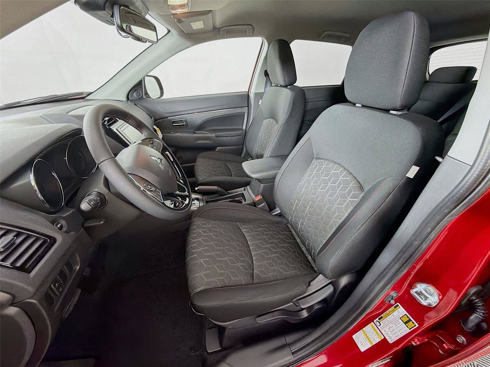 New 2026 Mitsubishi Outlander Sport LE AWD/4WD image 11