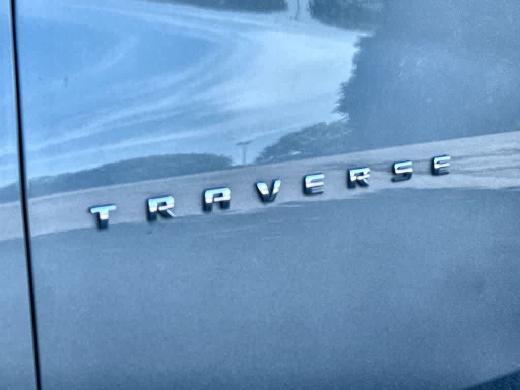 Used 2024 Chevrolet Traverse LS FWD image 10