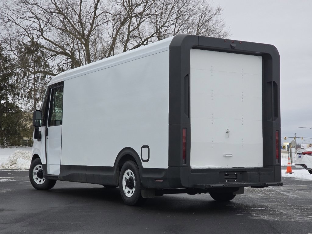 New 2025 Chevrolet Brightdrop 600 w/ Power Door Package image 7
