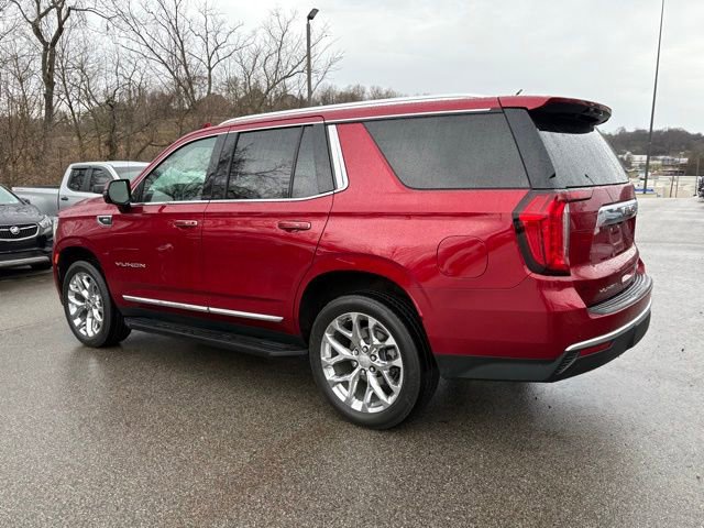 Used 2021 GMC Yukon SLT w/ SLT Luxury Package image 3