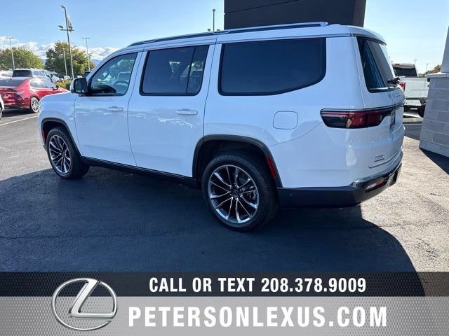 Used 2022 Jeep Wagoneer Series III w/ Premium Group I AWD/4WD image 4