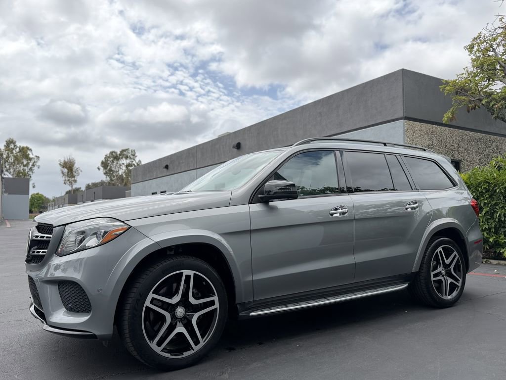 Used 2017 Mercedes-Benz GLS 550 4MATIC image 9