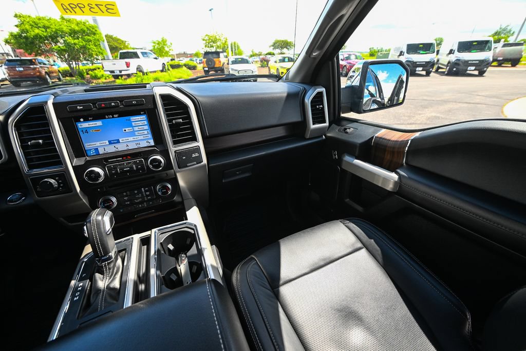 Used 2017 Ford F150 Lariat w/ Equipment Group 502A Luxury AWD/4WD image 34