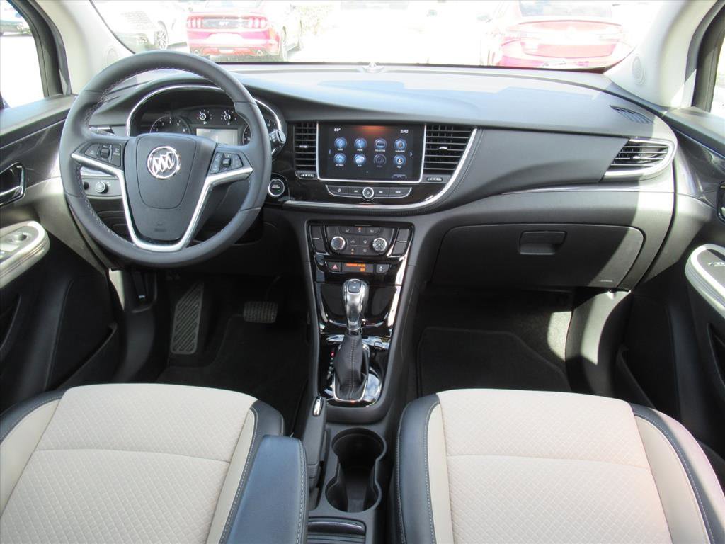 Used 2020 Buick Encore Preferred w/ Safety Package image 12