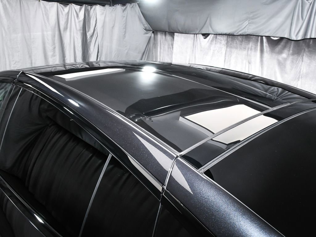 Used 2024 Tesla Model X image 67