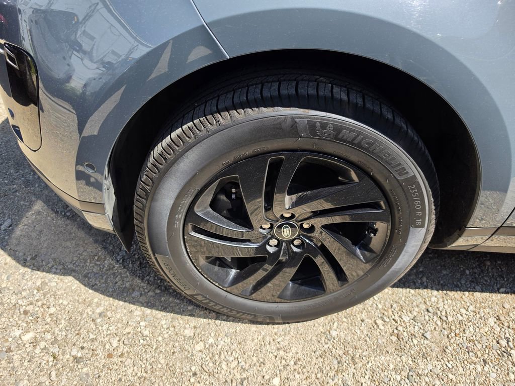 Used 2021 Land Rover Range Rover Evoque S AWD/4WD image 3