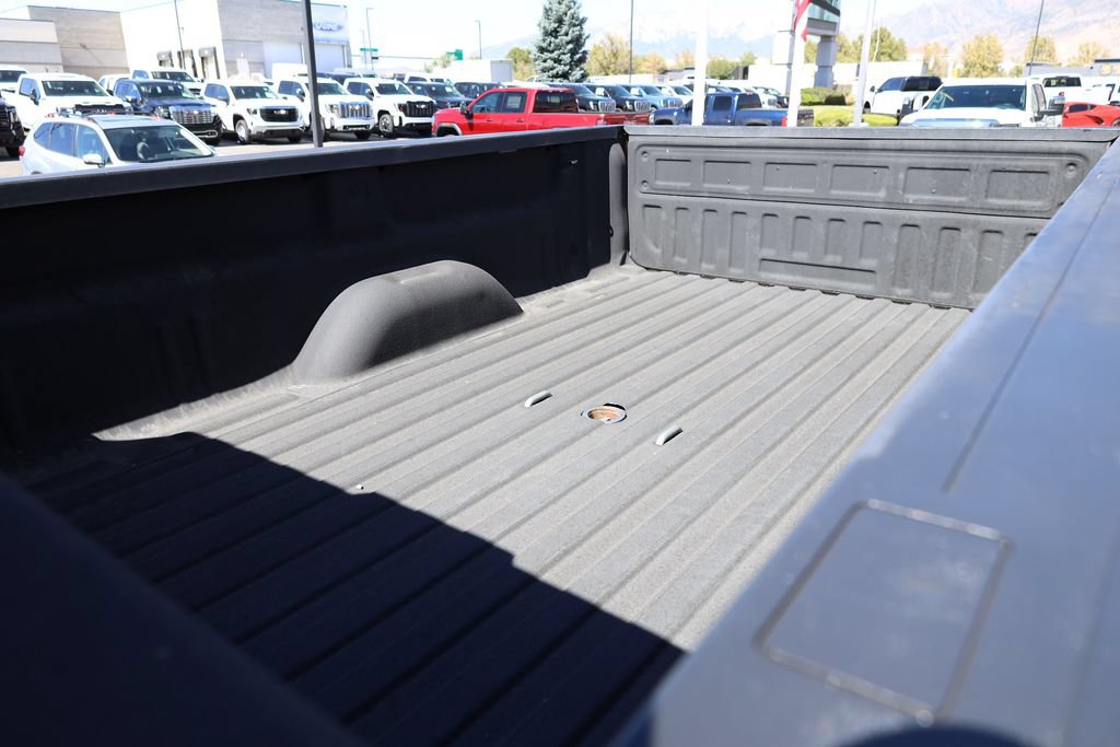 Used 2015 GMC Sierra 3500 Denali w/ Duramax Plus Package AWD/4WD image 21