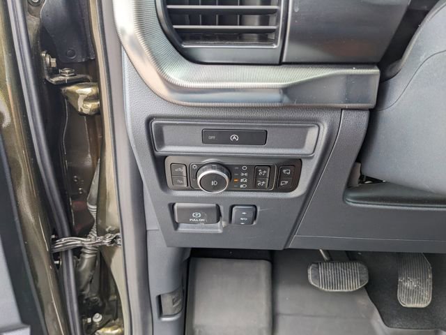 Used 2025 Ford F150 Raptor image 32