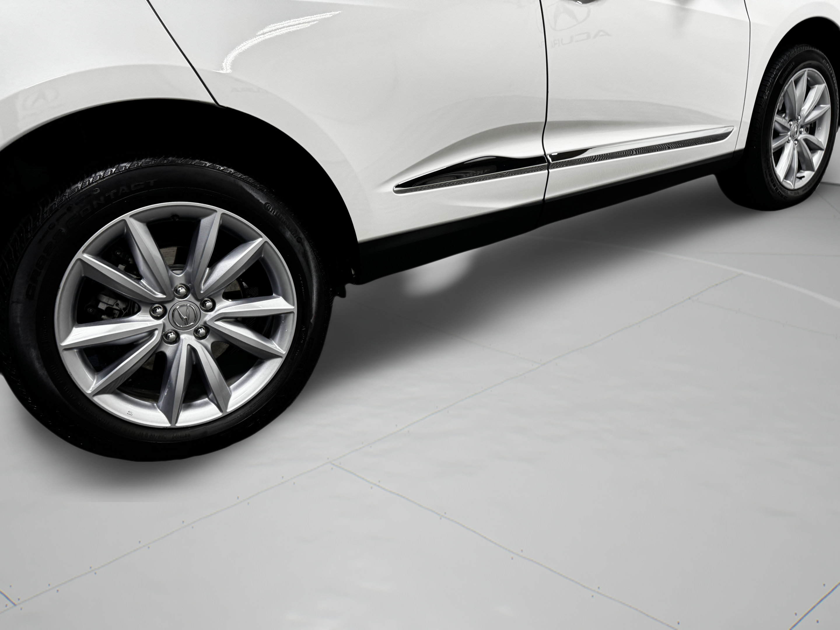 Used 2024 Acura RDX SH-AWD image 47