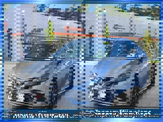Certified 2024 Toyota Camry SE image 4